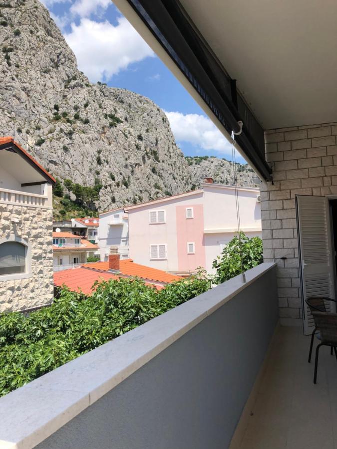 Omis - Private Ensuite Room With Balcony - Hotel Style Eksteriør bilde